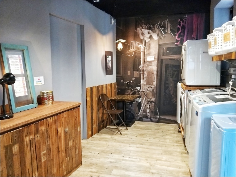 Cho Hotel 26/49