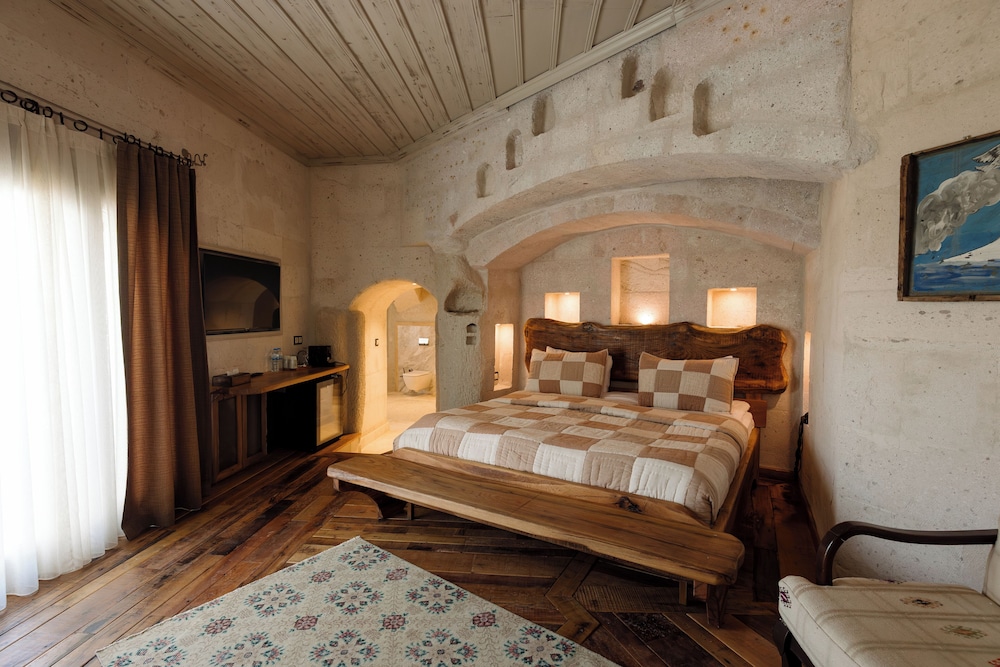SUITE, TERRACE