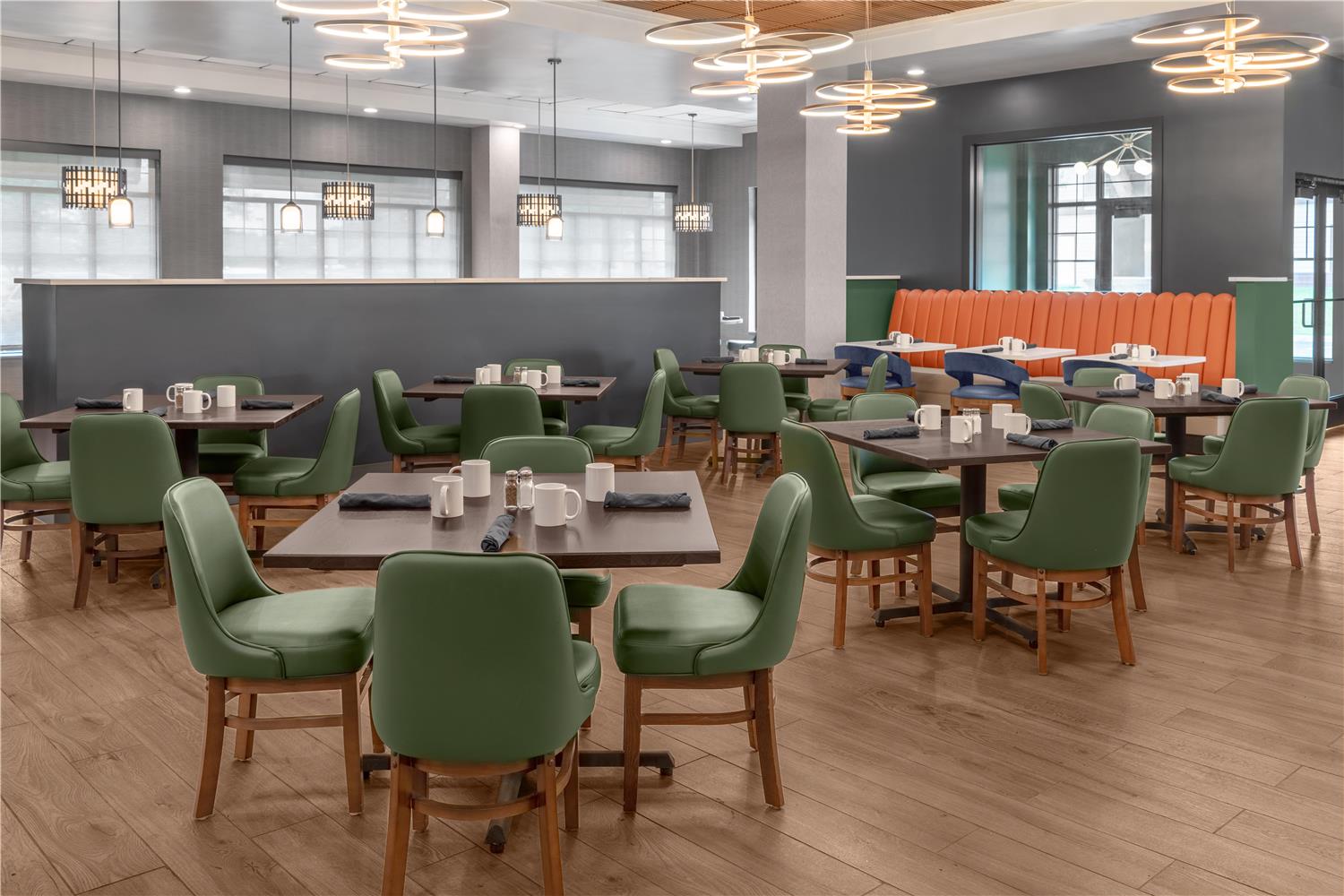 restaurant cafeteria