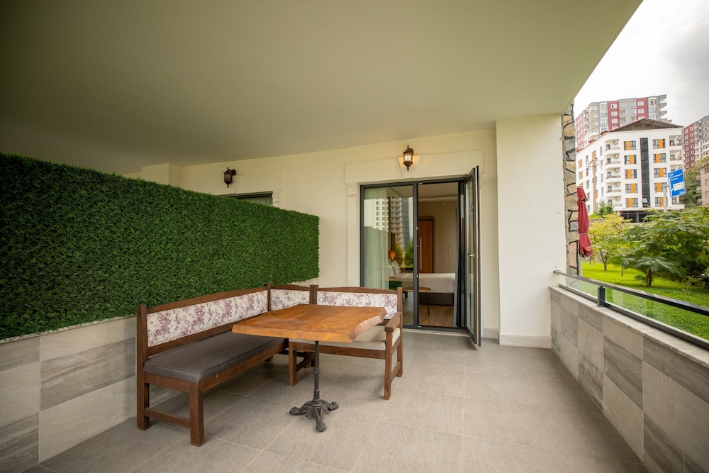 Holiday Inn Trabzon-East by IHG 6/43