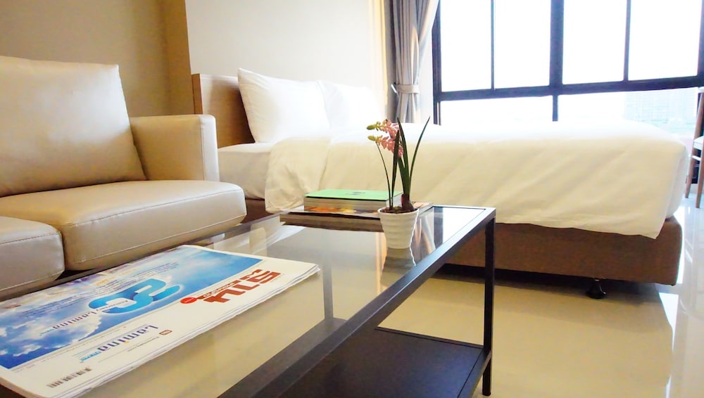 185 Residence 21/50