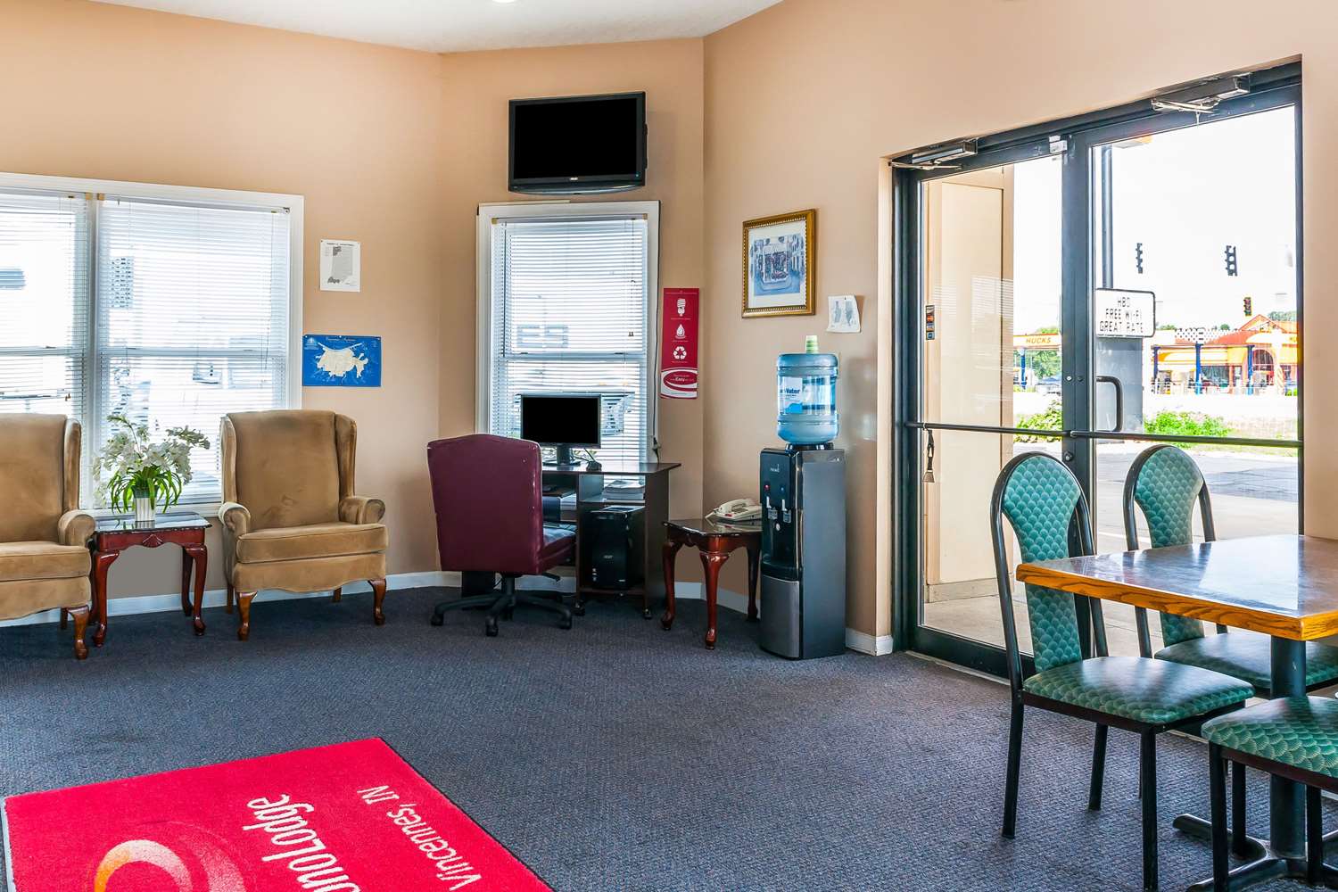 Econo Lodge Vincennes IN 9/19