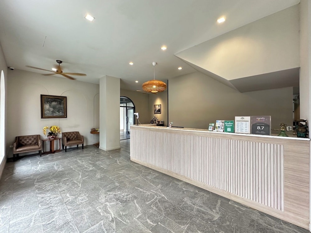 Rattana View Hotel 7/50