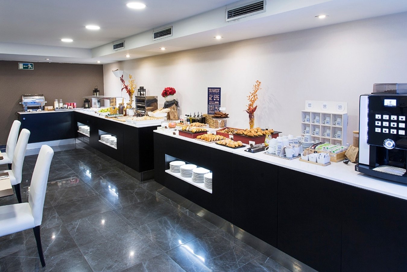1881 Barcelona Gran Rosellon Hotel 66/73