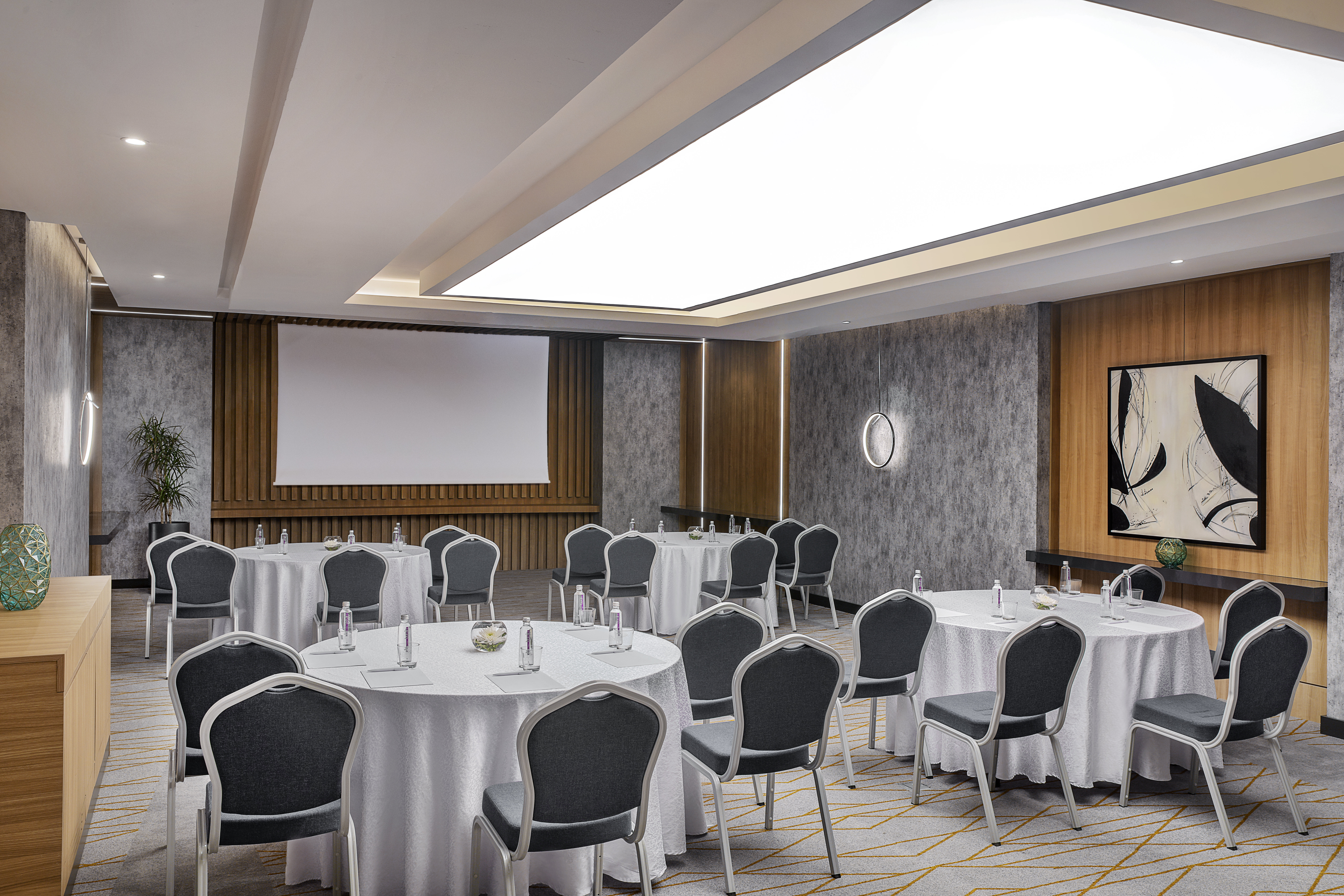 فندق وأجنحة هوليداي إن الخبر(Holiday Inn and Suites Al Khobar) 38/47