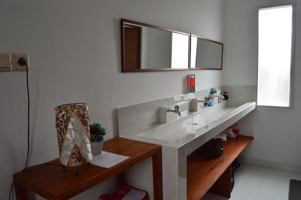Askara Guest House - Hostel 54/75