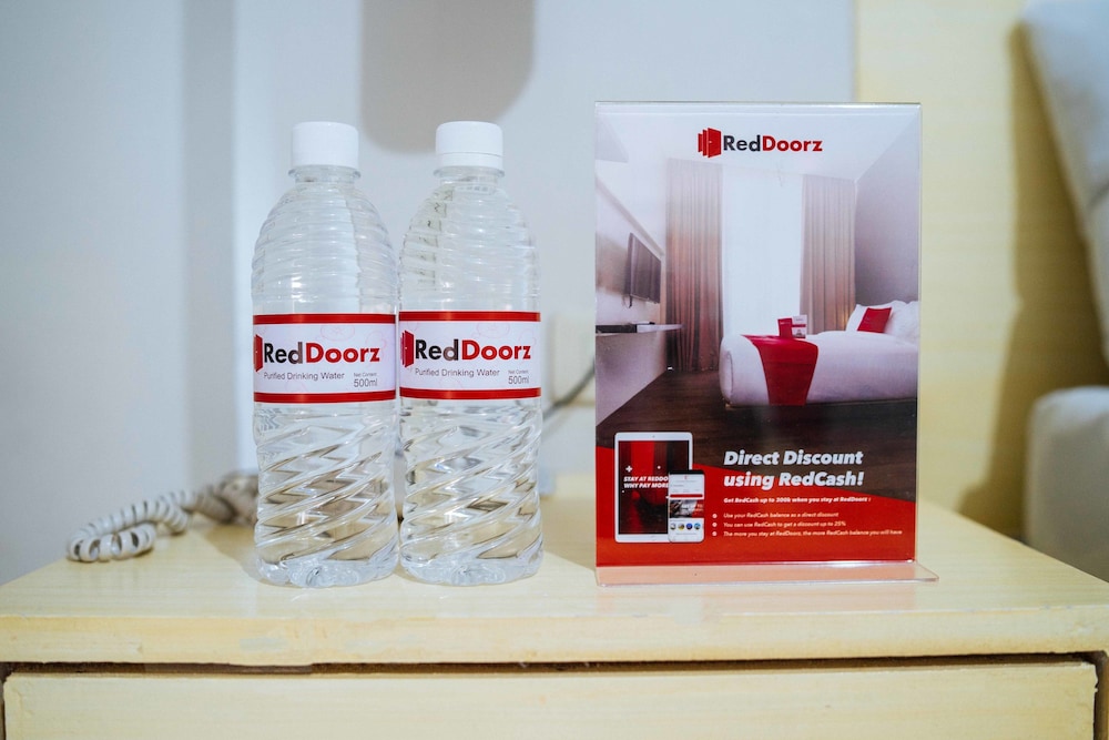 Reddoorz Samat Mandaluyong 15/24