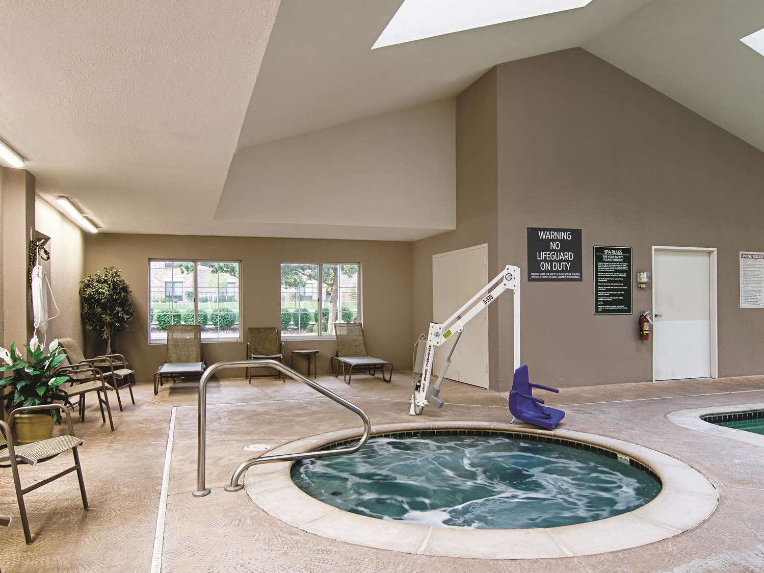 La Quinta Inn & Suites by Wyndham Denver Airport DIA 18/43
