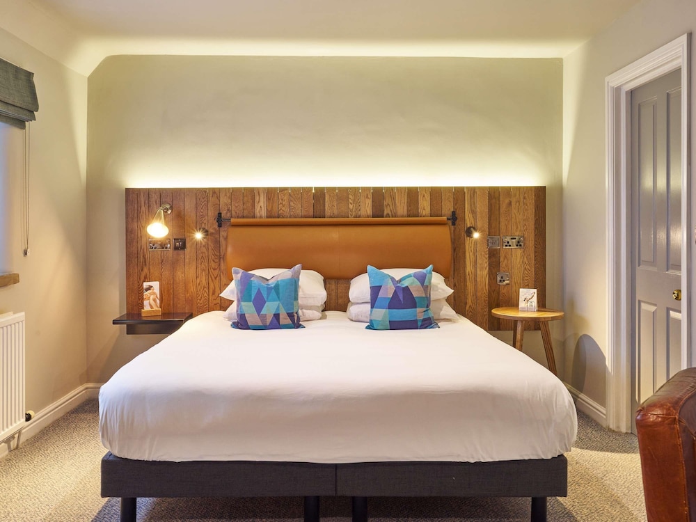 Mercure Barnsley Tankersley Manor Hotel 24/74