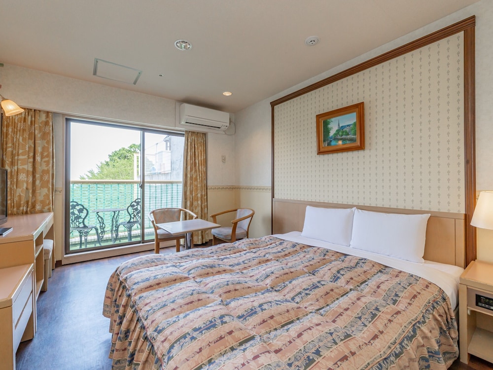 ROOM, DOUBLE BED, PET FRIENDLY, CORNER