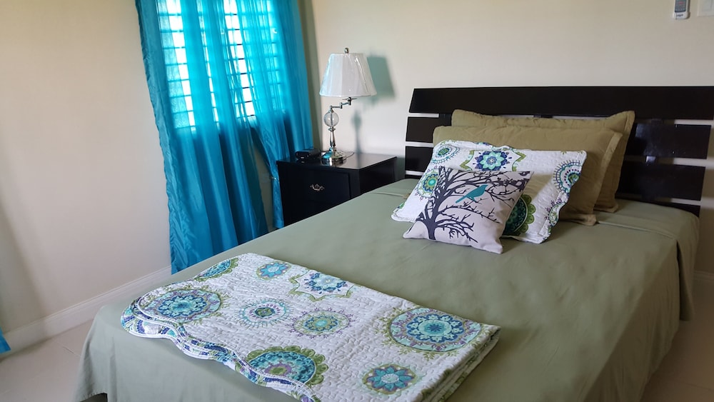 Ocho Rios Villa At Coolshade Iv 10/50