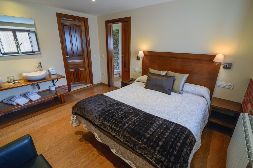 Casona De Llanorrozo 17/56