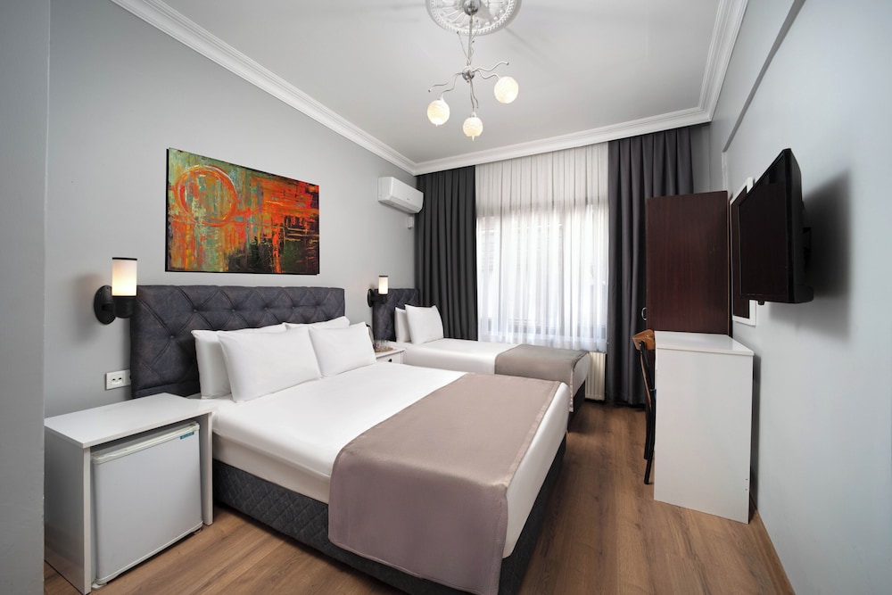 Ercan Inn Hotel 32/62