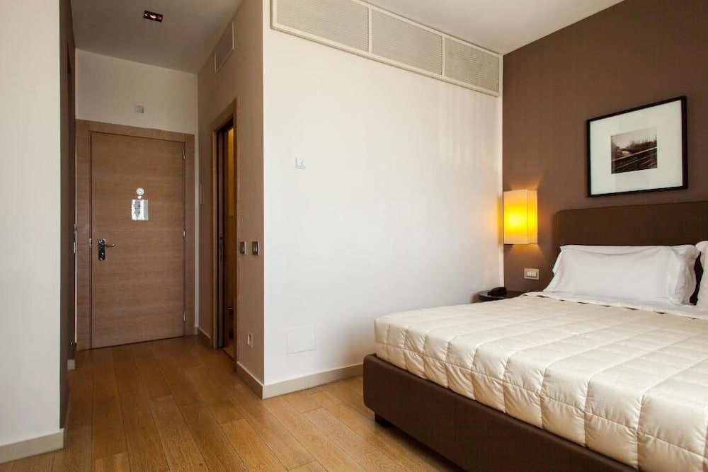 Marina Place Resort 11/51
