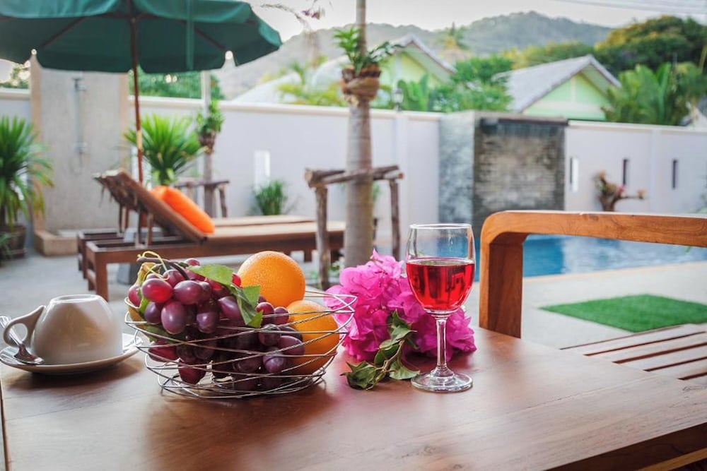 Happy Eight Resort Phuket 34/45