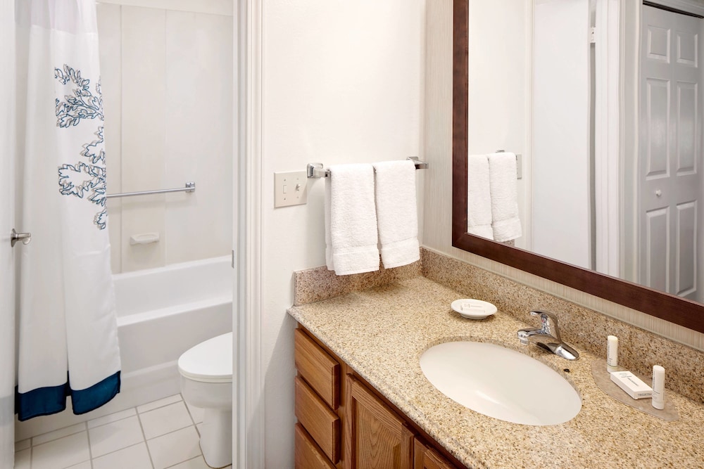 Residence Inn by Marriott Detroit Troy/Madison Heights 7/22