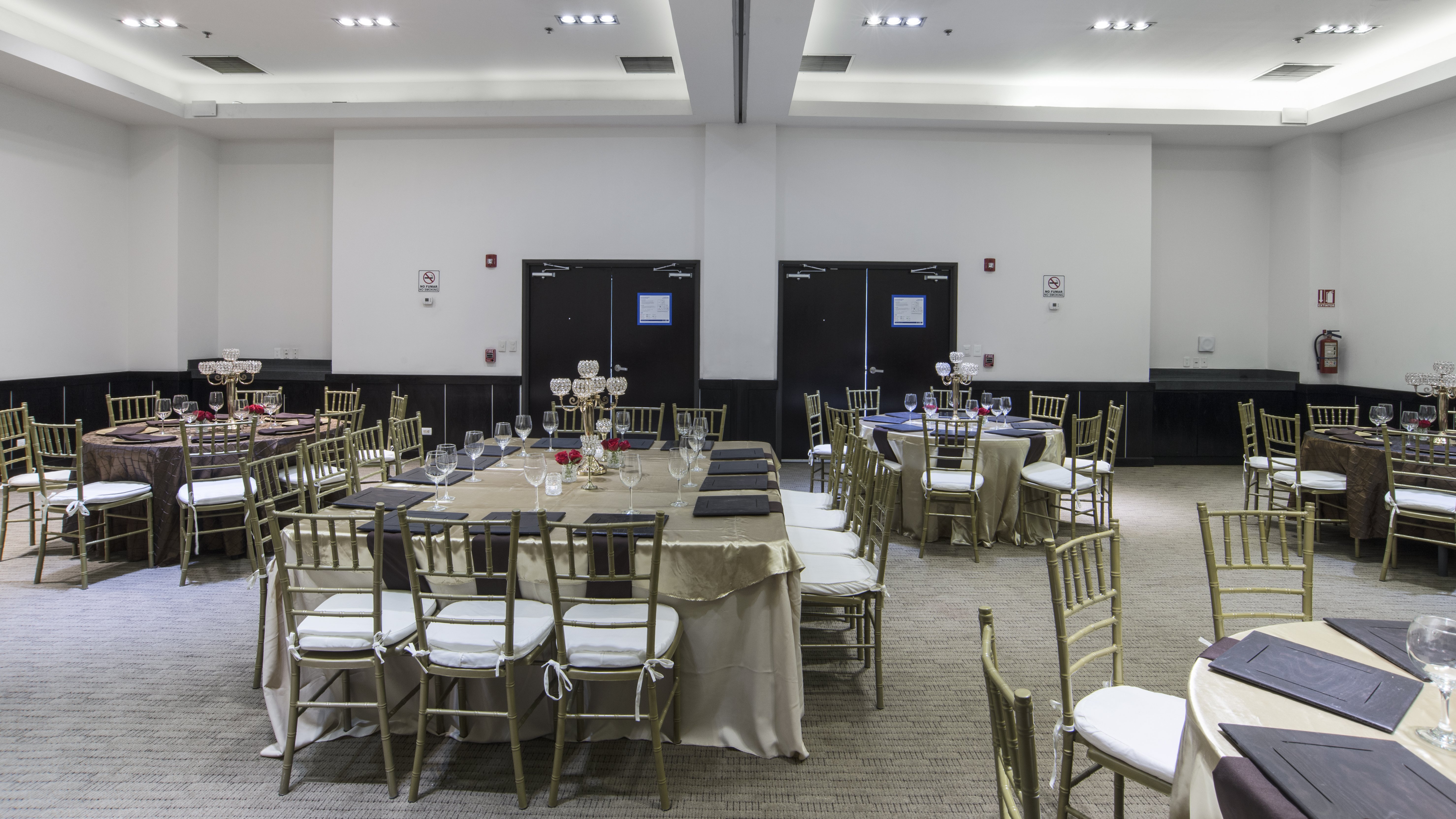 Holiday Inn Express Guaymas 25/37