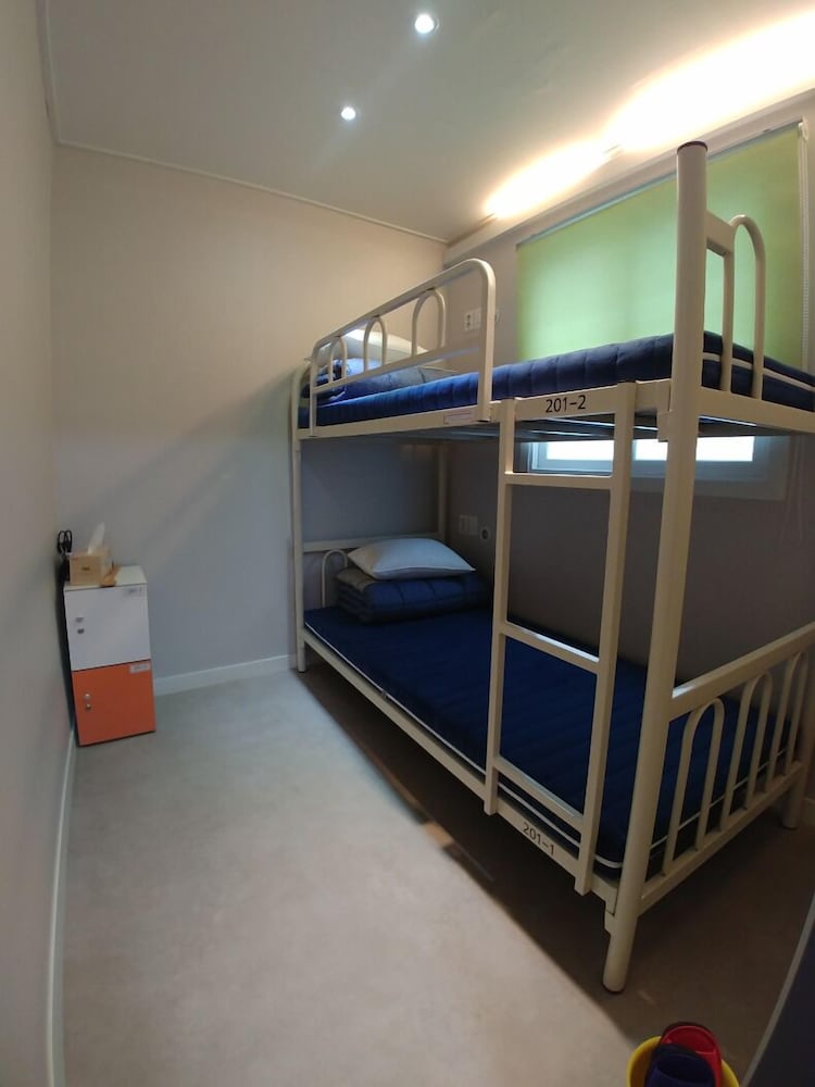 The Bomgoro Guest House In Daegu 15/23