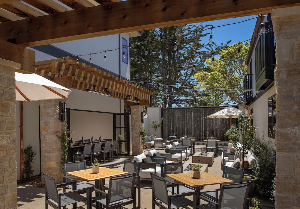 Stilwell Hotel 50/59