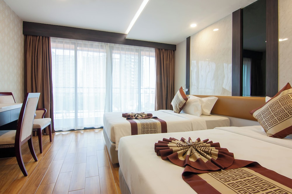 غرفة ديلوكس بسريرين منفصلين، Golden Jomtien Beach Hotel 4/6