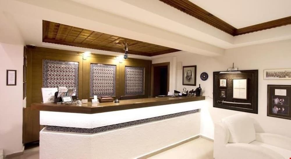 Summer Boutique Hotel 8/37
