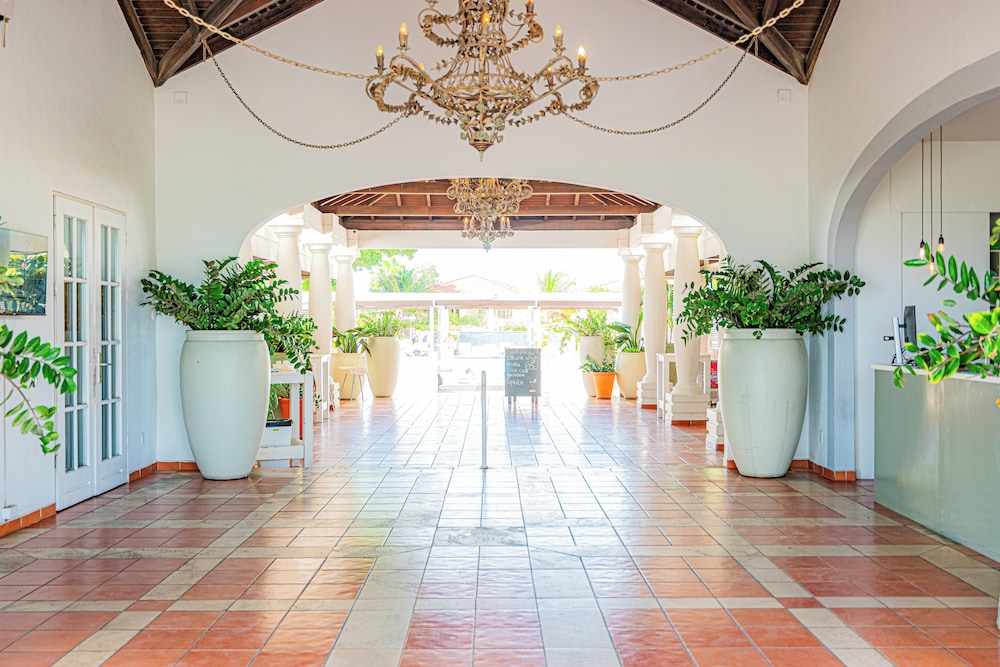 Sonesta Hotels & Resorts Livingstone Curacao 9/70