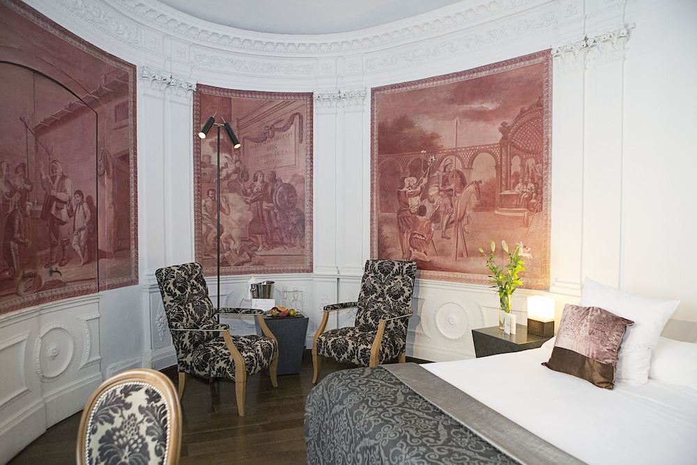 Hospes Palacio del Bailio 16/81