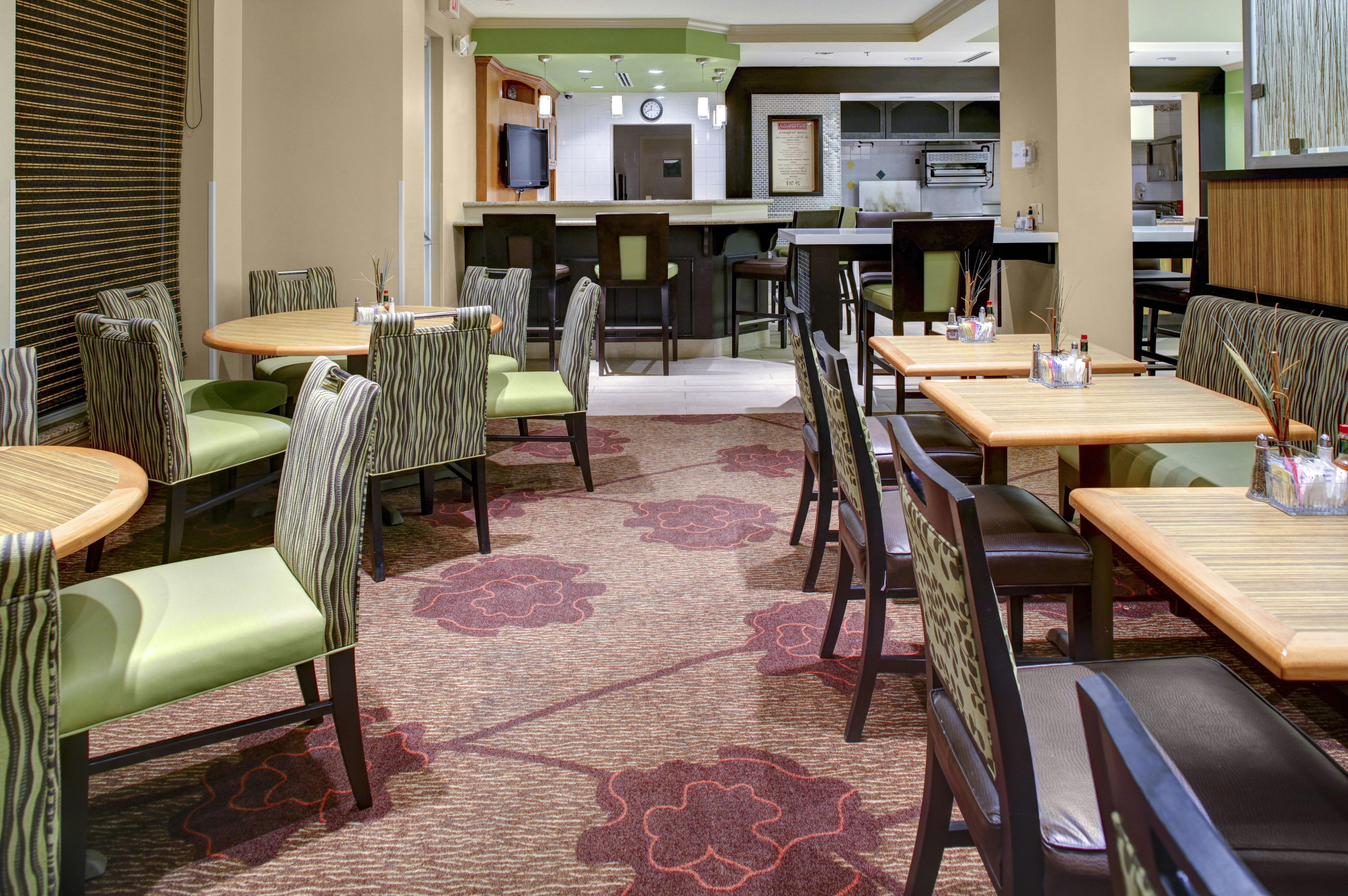 Hilton Garden Inn Atlanta North/Alpharetta 20/36