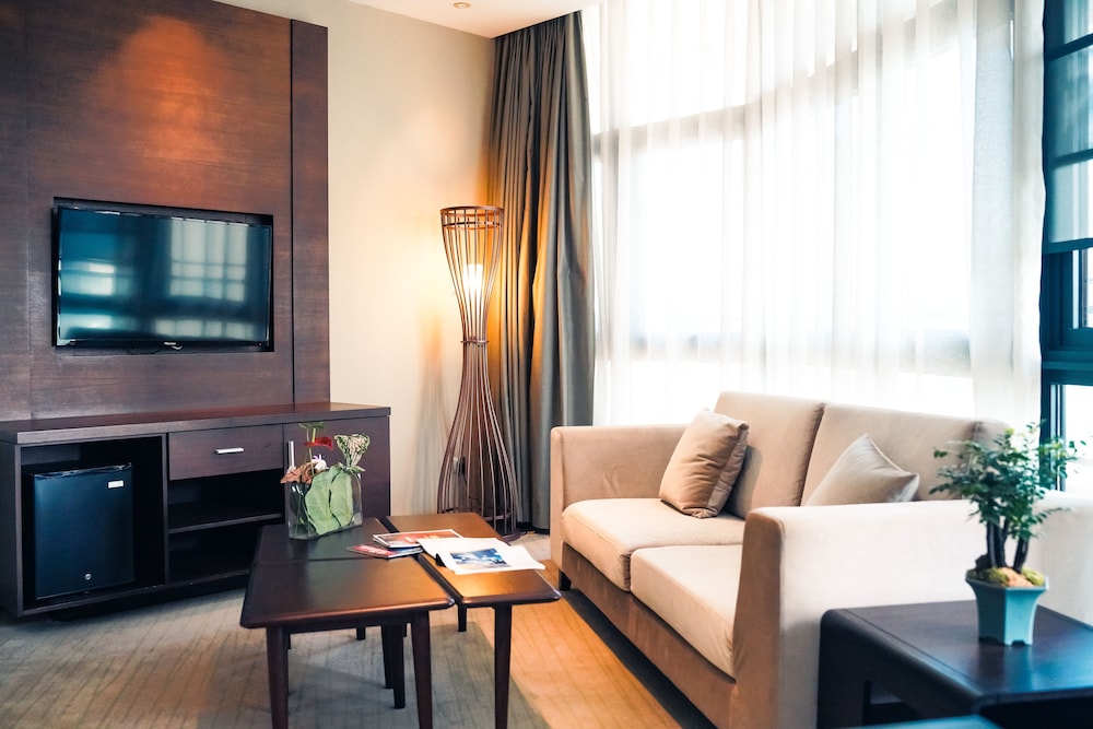 Lia Charlton Hotel Shenzhen 31/48