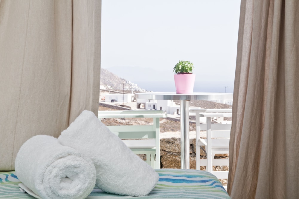 NIRIIDES LUXURY HOMES 30/50