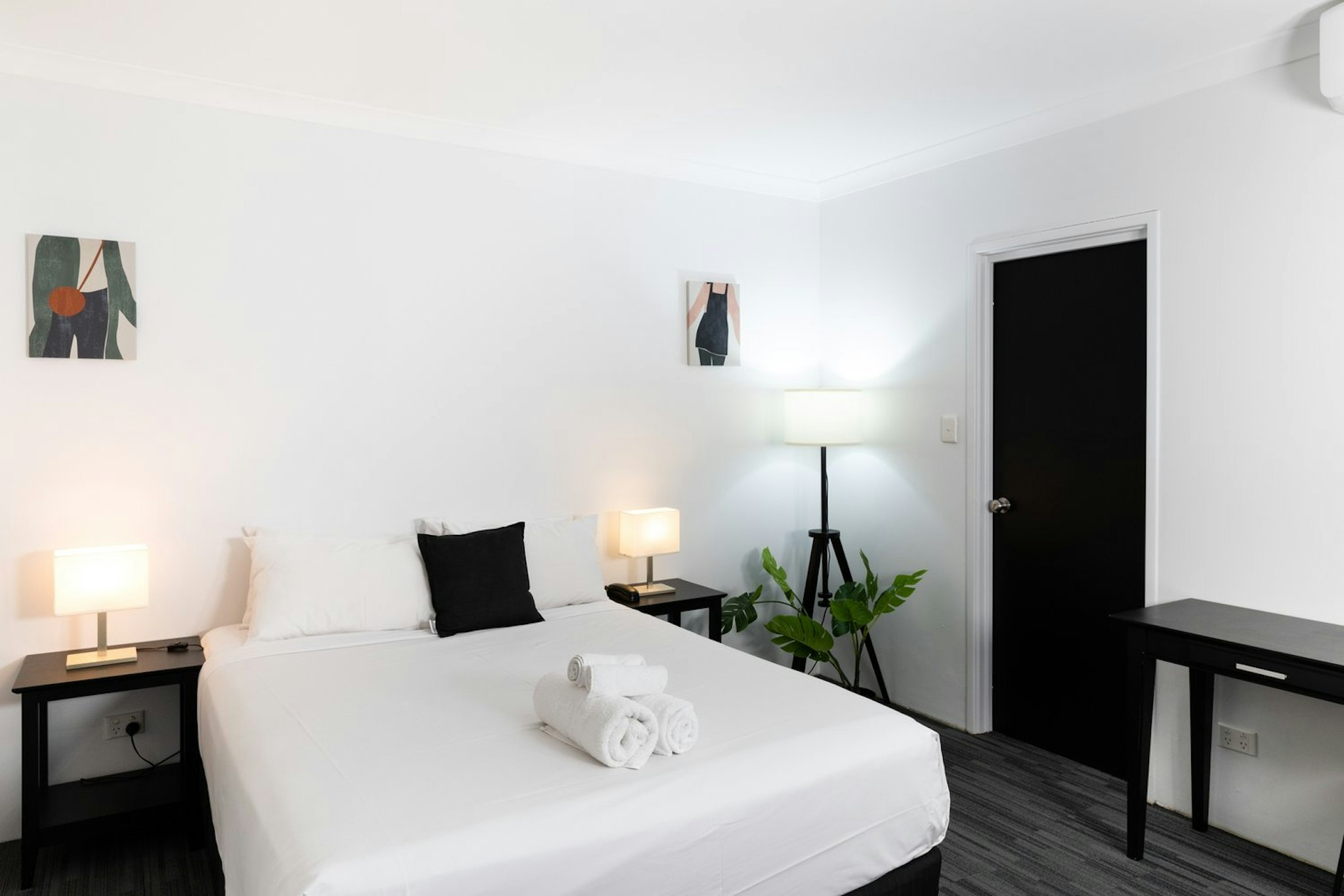 Joondalup City Hotel 5/28