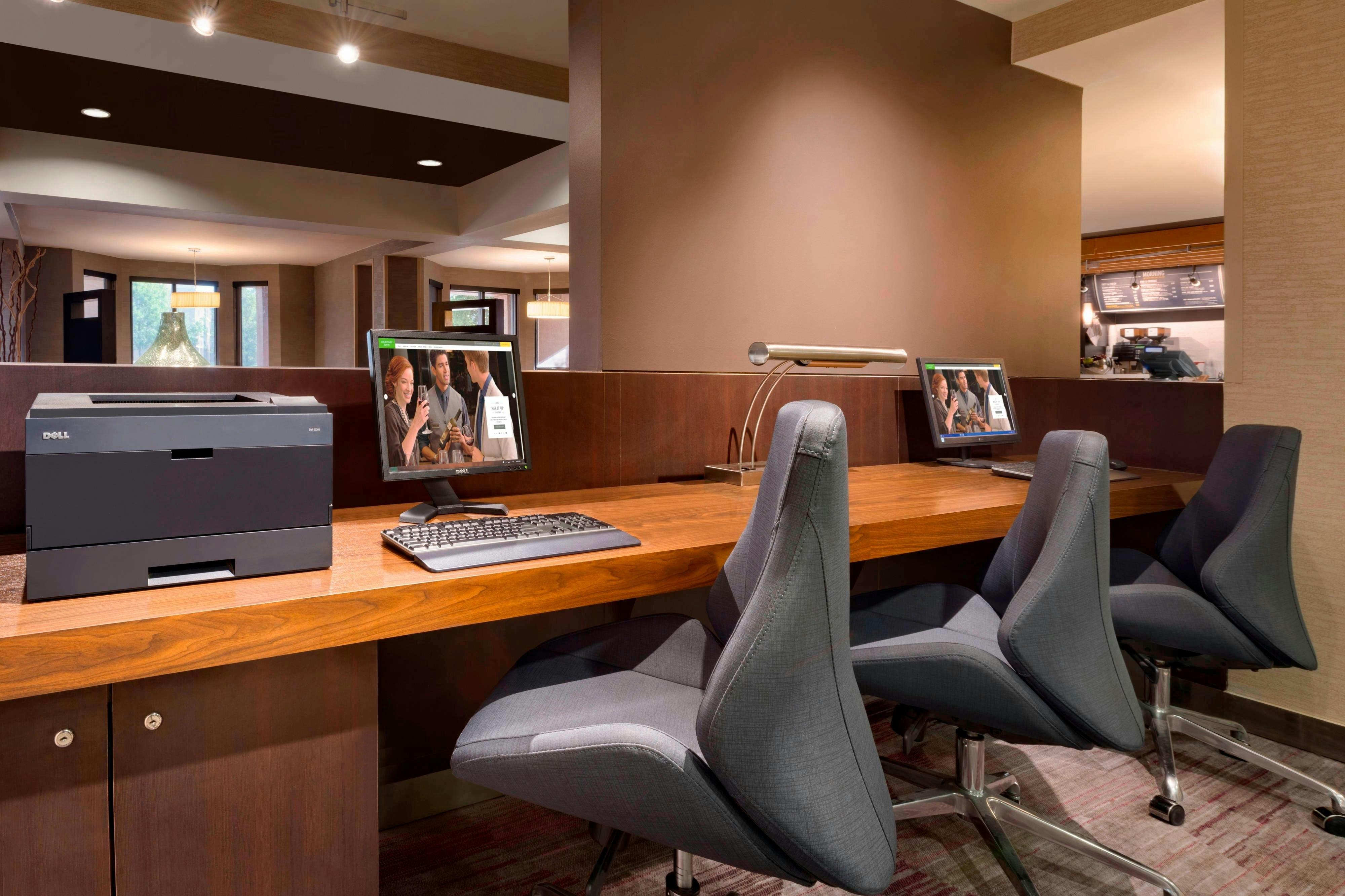 COURTYARD BY MARRIOTT AKRON FAIRLAWN 35/42