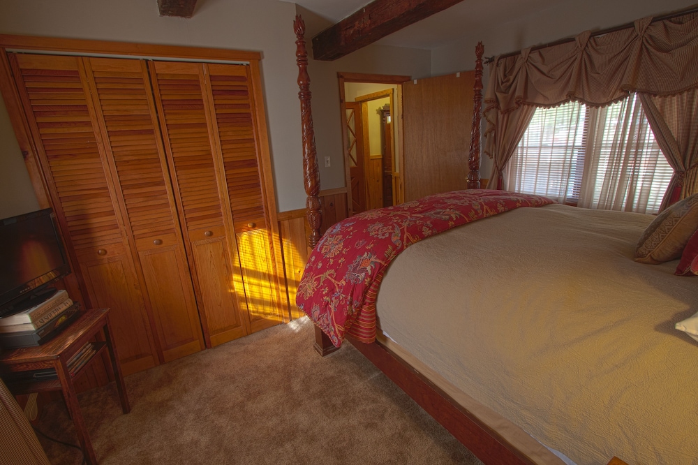 Phineas Swann Bed Breakfast 20/80