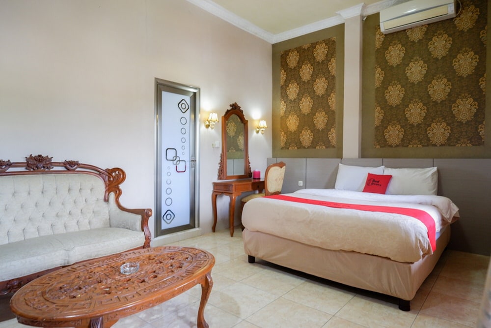 RedDoorz Plus @ Hotel Srikandi Kendari 16/50