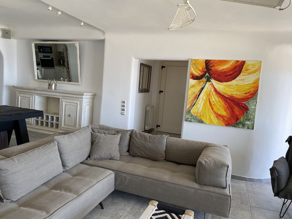 Flaskos Suites 30/50