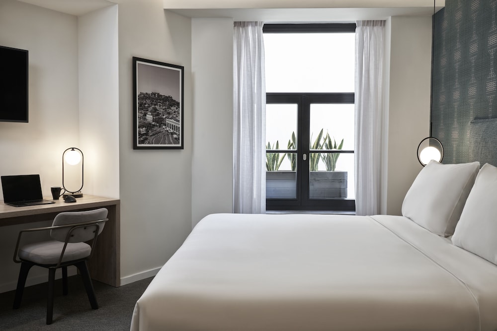 NLH Monastiraki | Neighborhood Lifestyle Hotels 13/50