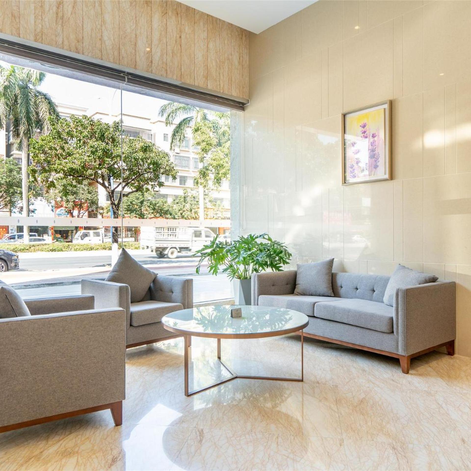 LavandeLavande Hotel (Zhongshan Tanzhou Business Center Branch) 40/55