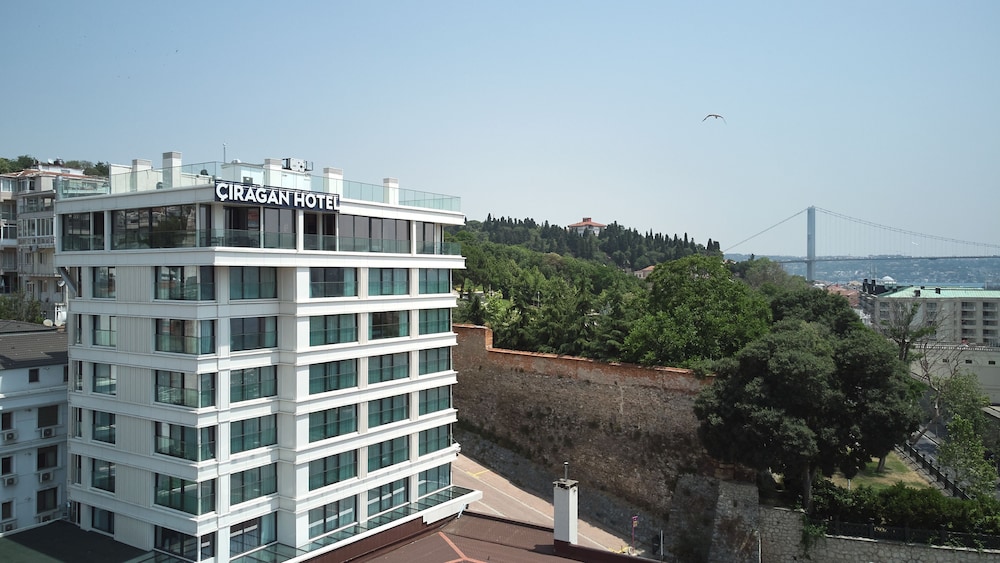Ciragan Hotel Bosphorus Istanbul 2/68