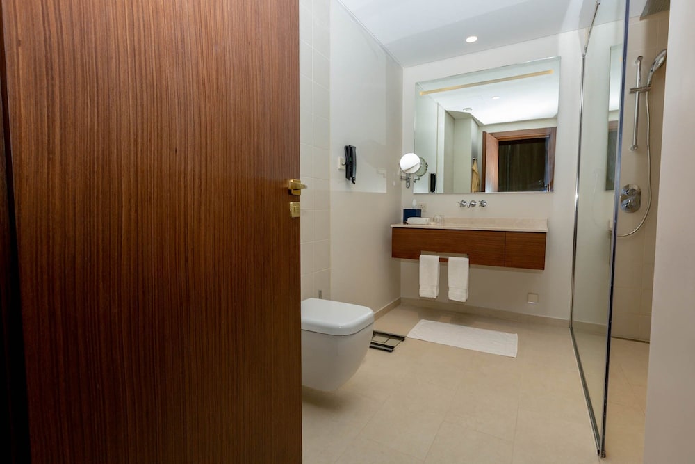 فندق تلال الرياض(Tilal Riyadh) 20/57