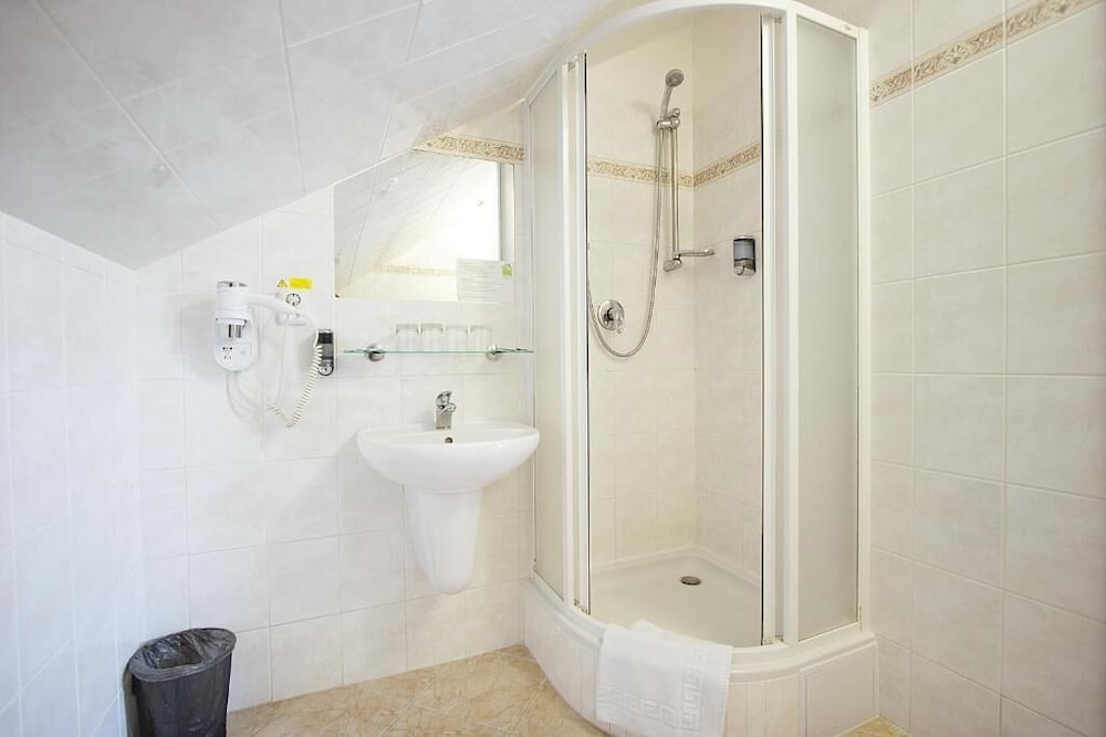 Hotel Atos Praha 64/64