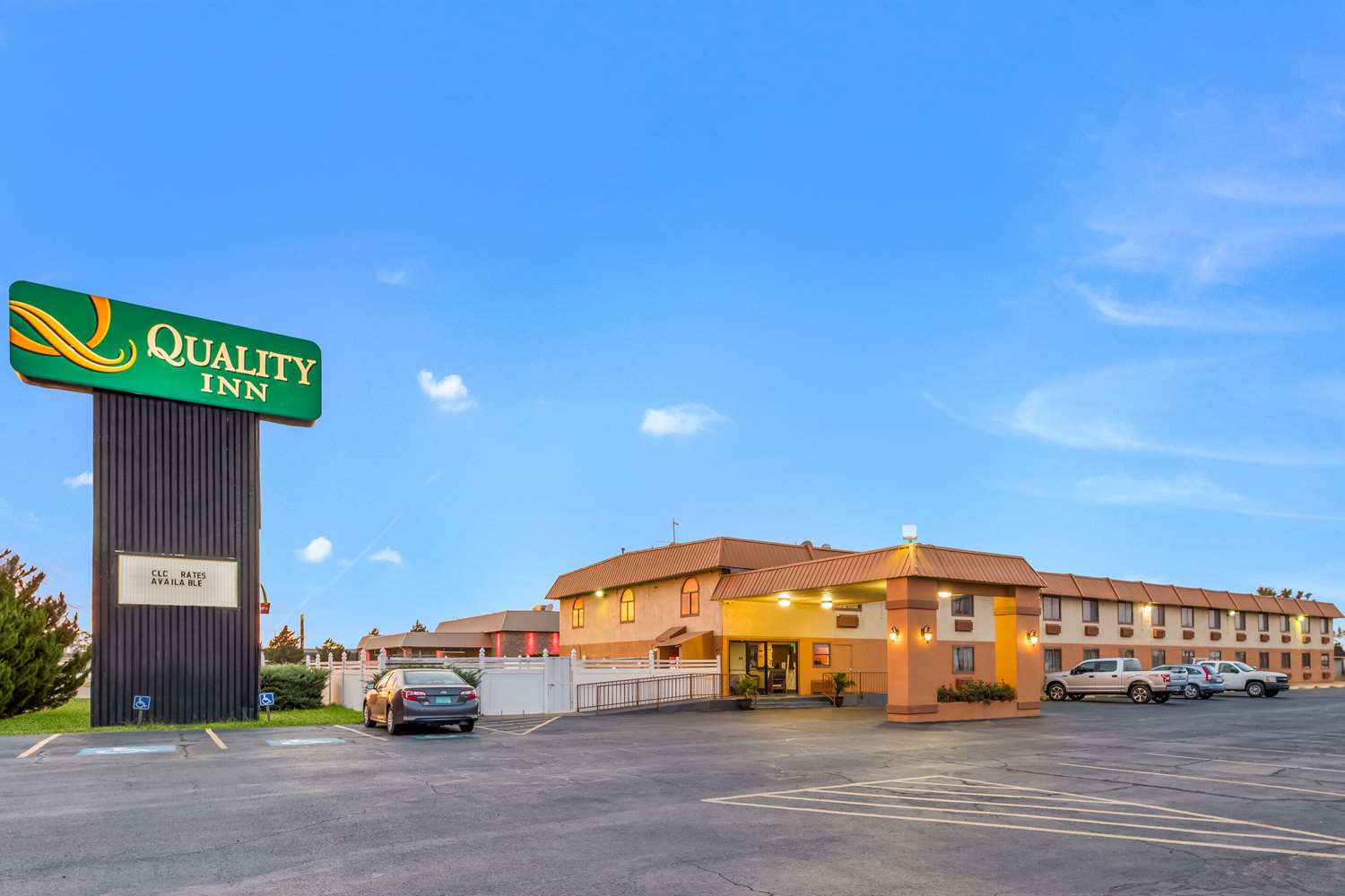 Quality Inn Clovis 25/27