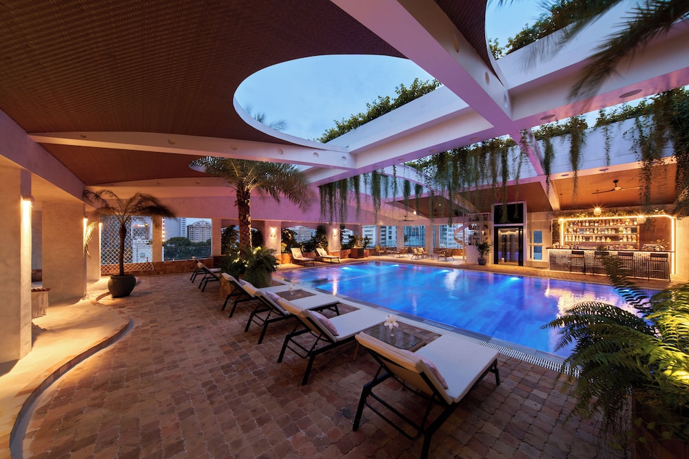 Silverland May Hotel 41/46