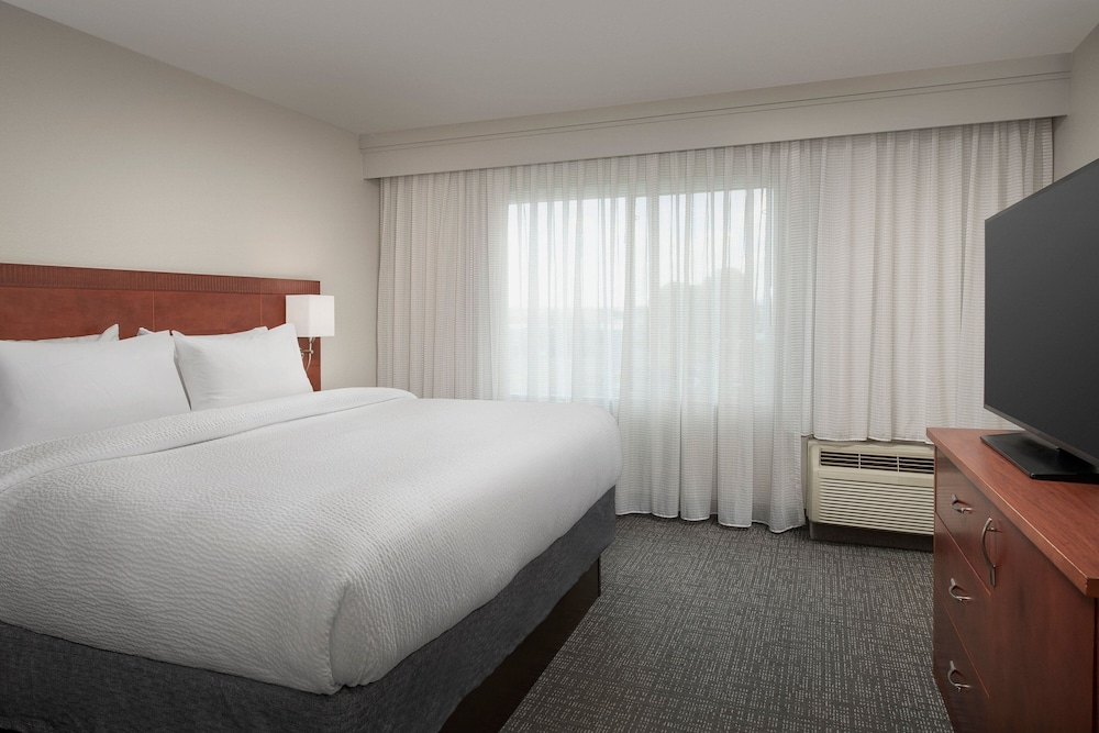 Courtyard By Marriott Chico 16/66