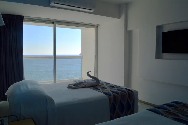 Hotel SNTSS by Bnow Hotels 8/16