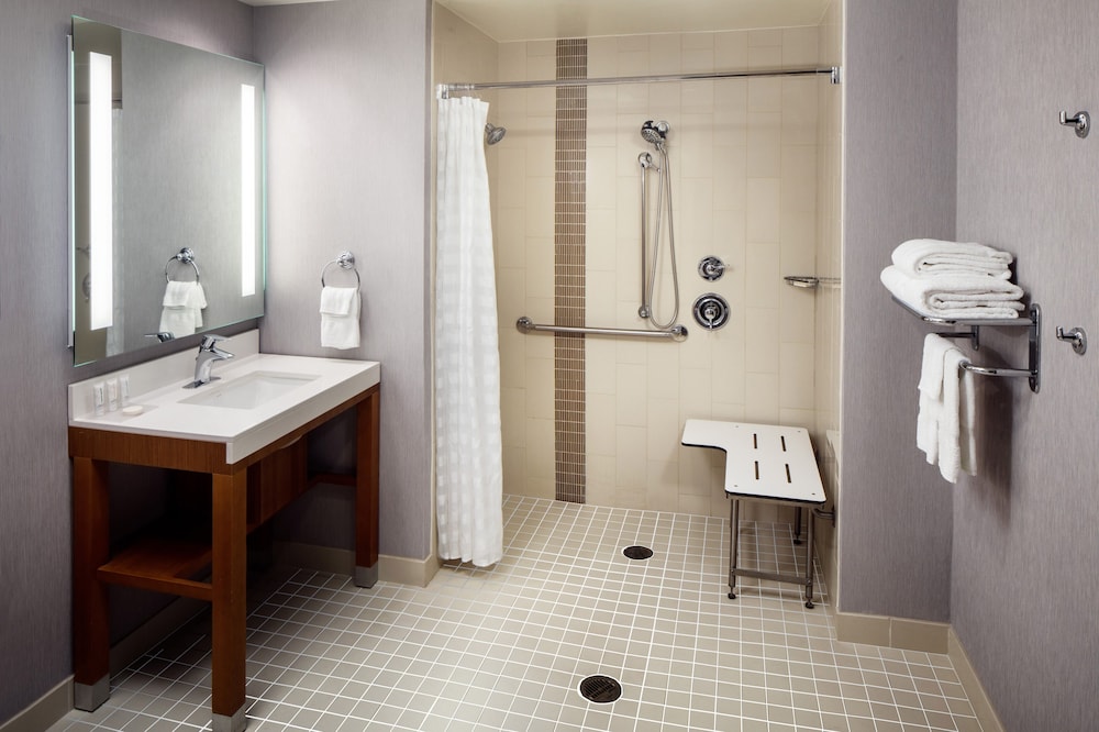 Hyatt Place Nashville Downtown 13/72