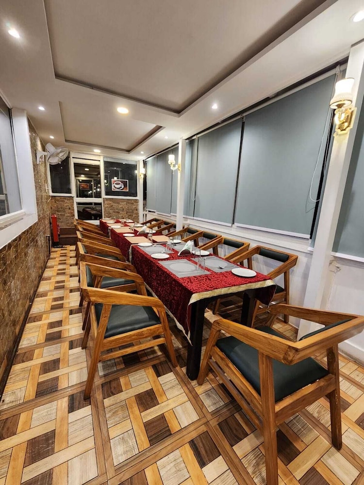 Hotel Rajpur Heights 29/50