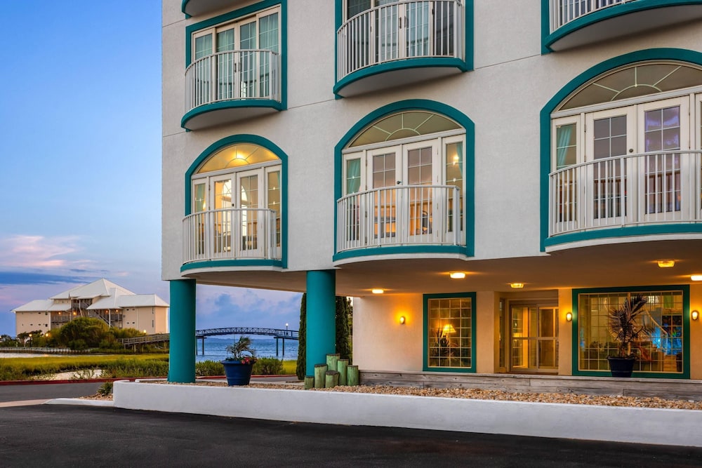 Coconut Malorie Resort Ocean City, an Ascend Collection Hotel 6/61