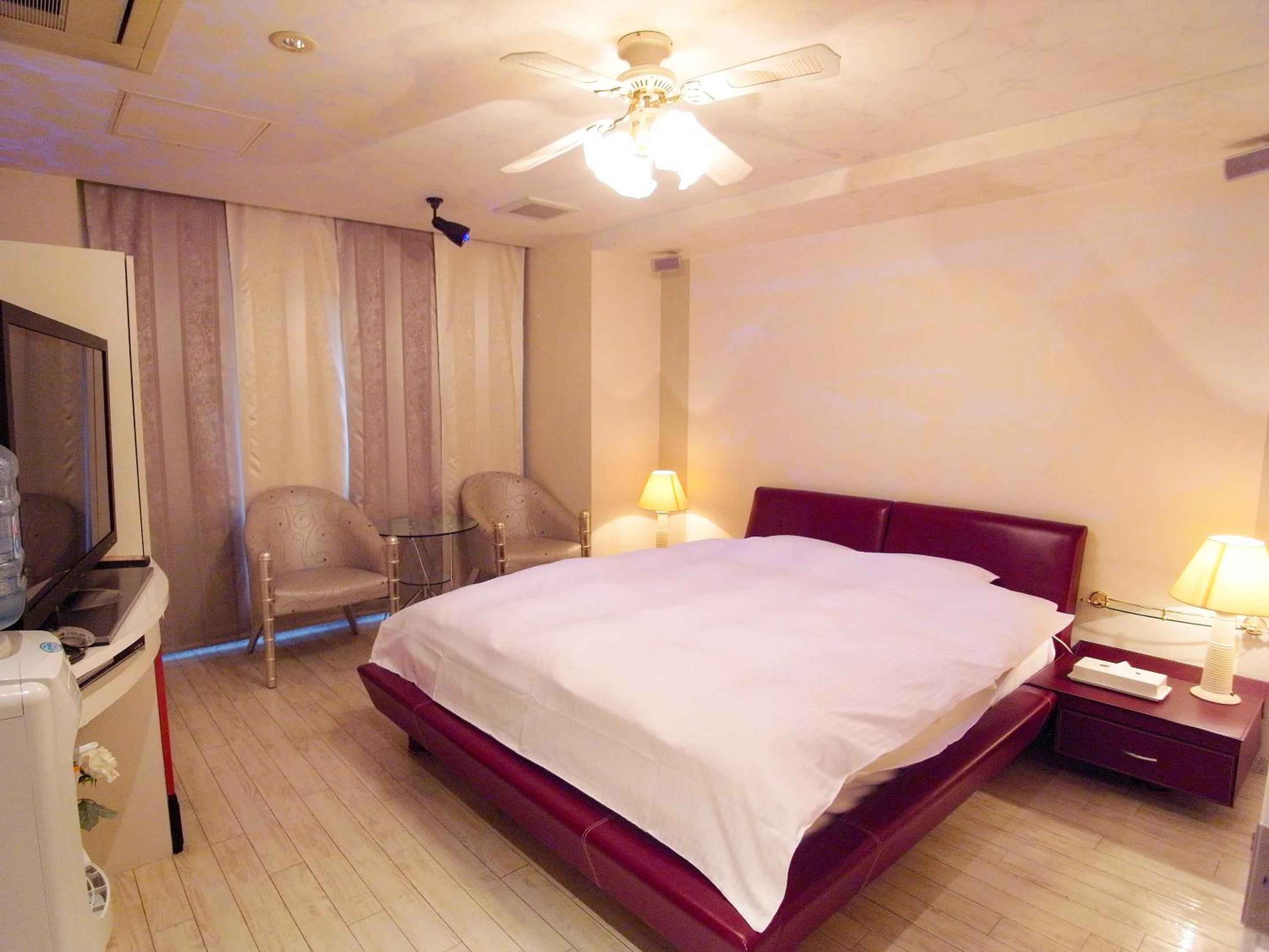 غرفة بسرير مزدوج، V Hotel - Adults Only 7/10