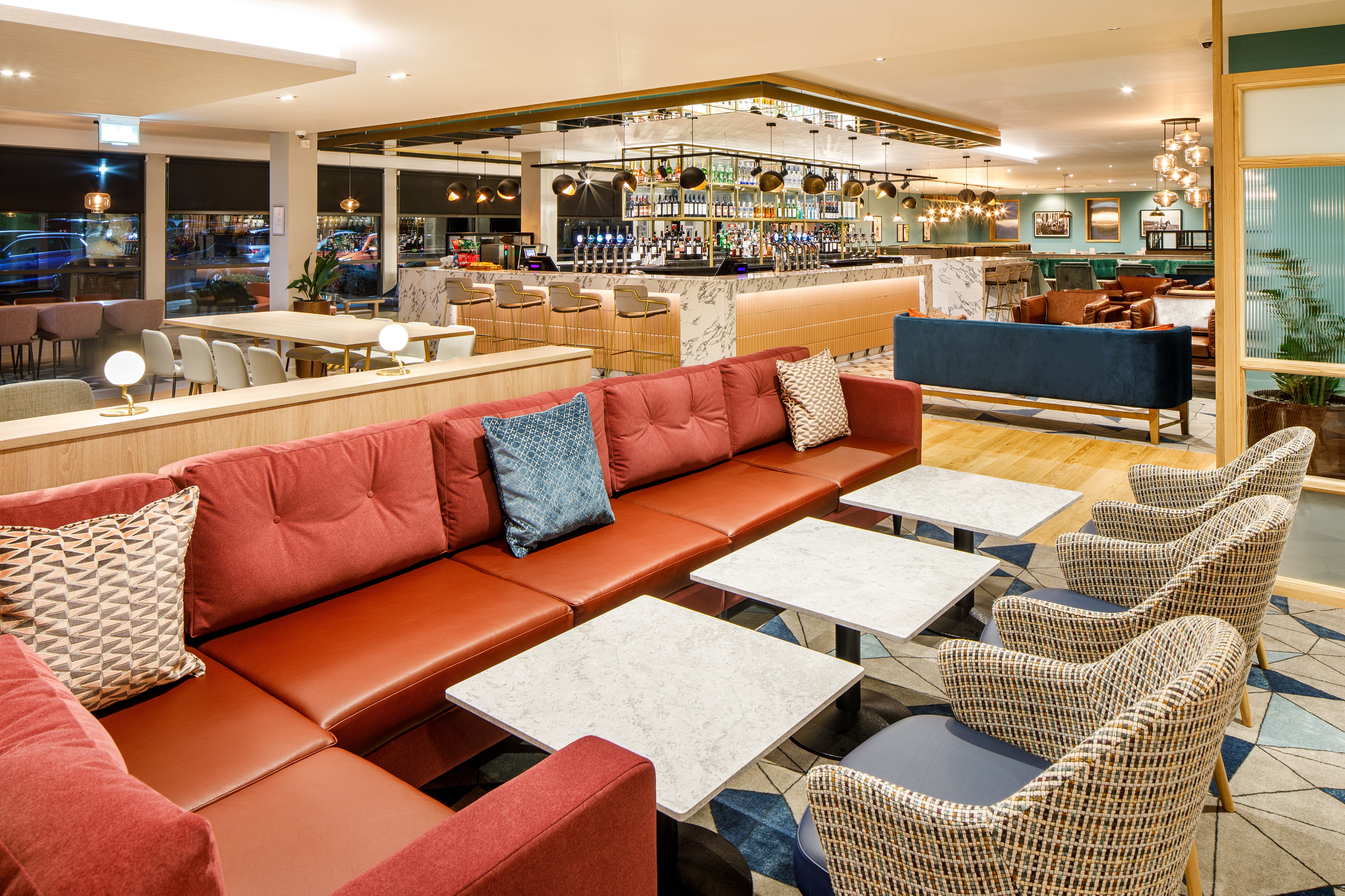Crowne Plaza Manchester Airport 24/50