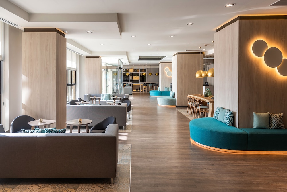 Hotel Cadiz Paseo Del Mar Affiliated By Melia 4/68